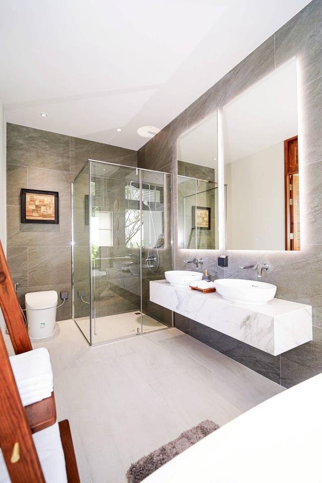 Modern Luxury Pool Villa in Chalong, Phuket – For Sale or Rent 8
