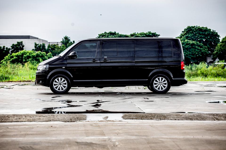 Volk Caravelle 2.0 BI TDI ปี 2014 สีดำ เครื่องดีเซล  9