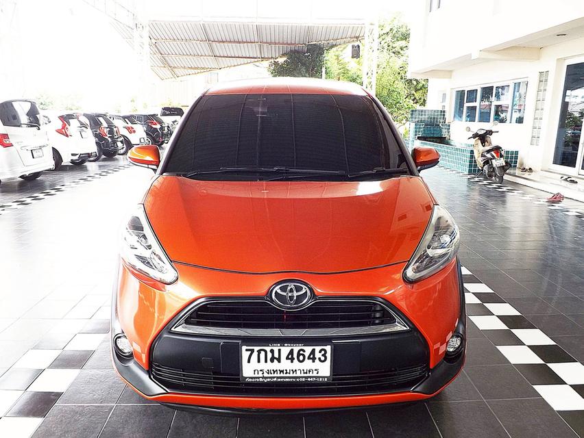 รหัสรถ KCY4643 TOYOTA SIENTA 1.5V AUTO ปี 2018 สีส้ม รูปย่อยที่ 2