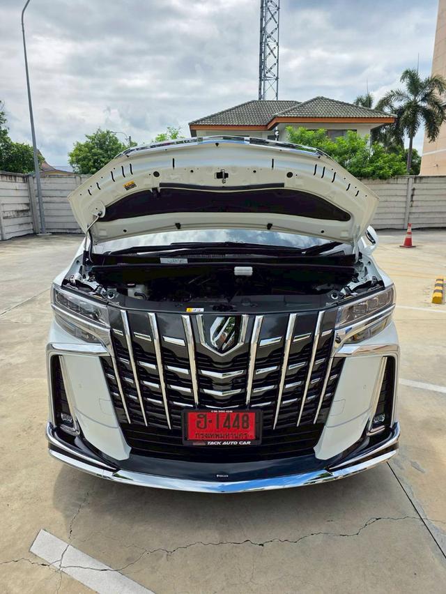Toyota ALPHARD 2.5SC PACKAGE สีขาว ปี 2022 ไมล์ 62,000 กม.  6