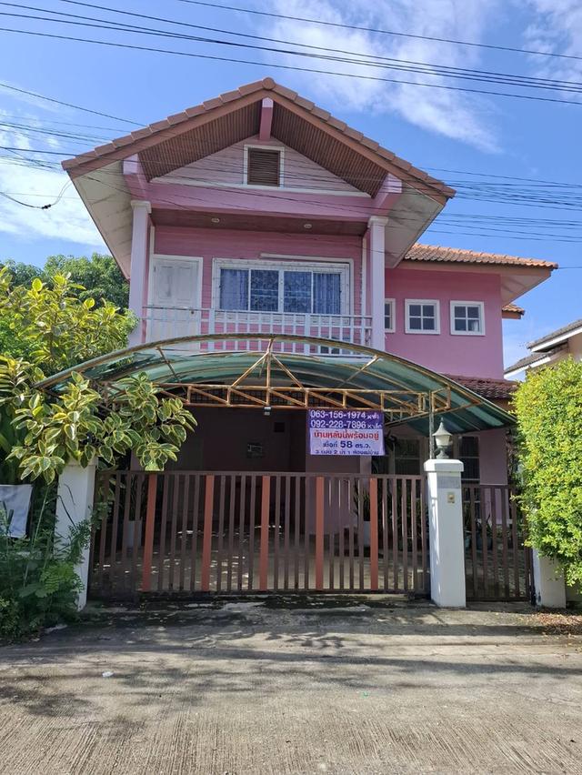 บ้านเดี่ยว 2 ชั้น หมู่บ้านดลสิริ 3 ห้องนอน 2 ห้องน้ำ 1 ห้องแม่บ้าน ตำบลบึงทองหลาง อำเภอลำลูกกา จังหวัดปทุมธานี 1