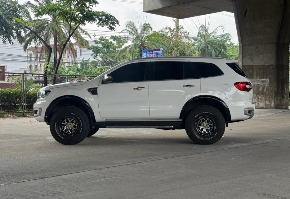 Ford Everest 2.0 Titanium Plus 2WD ปี 2020  3