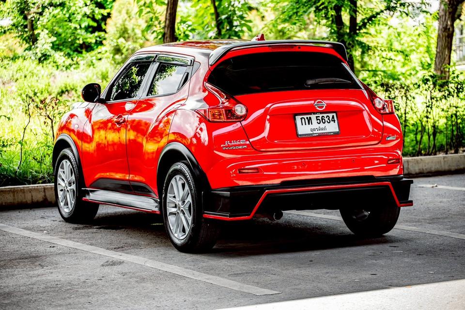 Nissan Juke 1.6V ปี 2015 สีแดง  6