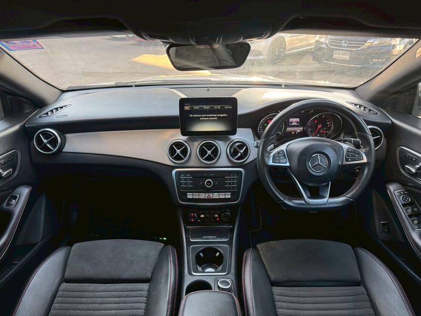 Mercedes-Benz CLA250 AMG Facelift W117 AT ปี 2018 รูปที่ 10