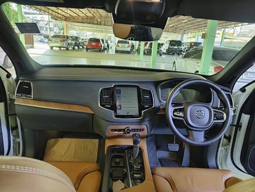 VOLVO XC90 D5 AWD Momentum ปี 2017 ไมล์แท้ เข้าศูนย์ (เจ้าของขายเอง) เครื่องยนต์ดีเซล 2.0 รูปที่ 7