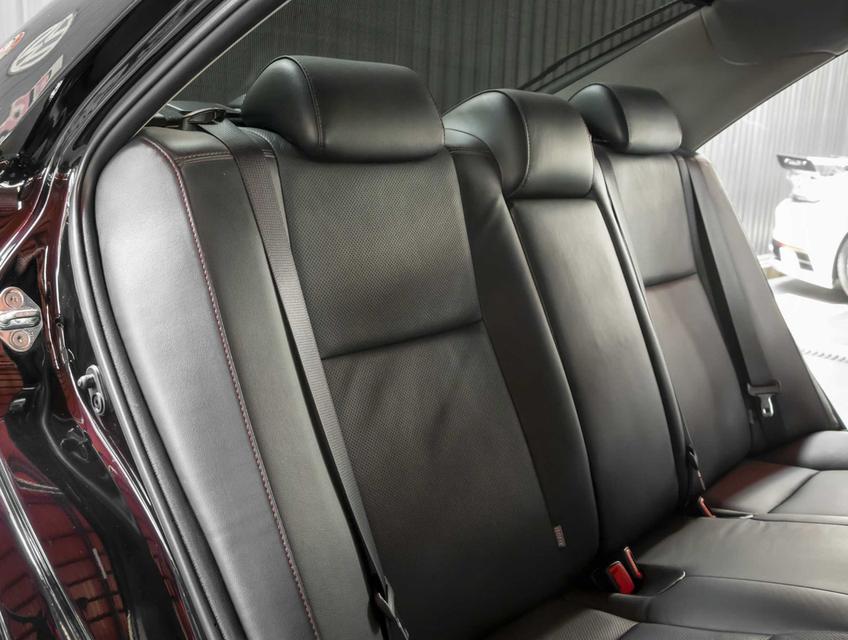 TOYOTA CAMRY 2.0 G Extremo ปี2016 12