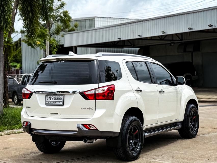 ISUZU MU-X 3.0 Top Navi 2WD AT ปี16-17เกียร์ออโต้ 6