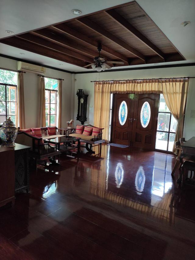 ขายบ้านพร้อมที่ดิน 400 ตรว. 40×40ม. แปลงหัวมุมบ้านปลูกเต็มเนื้อที่ 200 ตรว. สนาม 200 ตรว. (ลงเข็มเจาะไว้บนที่ดิน100ตรว พร้อมที่ดินพิพ์เขียว เผื่อครอบค 15