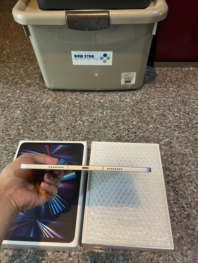 ขายiPadPro11นิ้วM1สีSilver128กิ๊กWifi Celluerยกกล่องใช้งานดีถูกๆๆ รูปย่อยที่ 4
