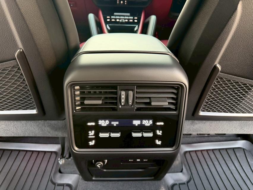 Porsche Cayenne S E-Hybrid ปี 2025รถออกศูนย์ AAS บอดี้สีดำ ภายในแดง รูปที่ 13