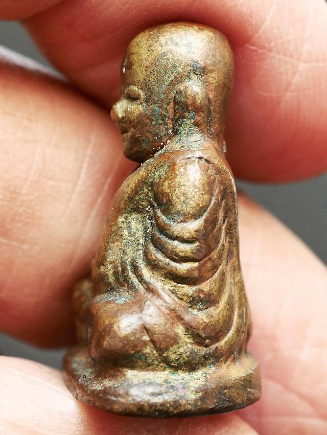 รูปหล่อหลวงพ่อเงิน วัดบางคลาน พิมพ์นิยม...เก่าๆ เนื้อจัดๆ รูปที่ 9