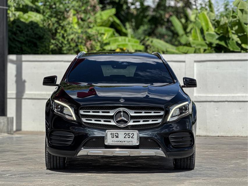2019 BENZ GLA-CLASS, 250 AMG