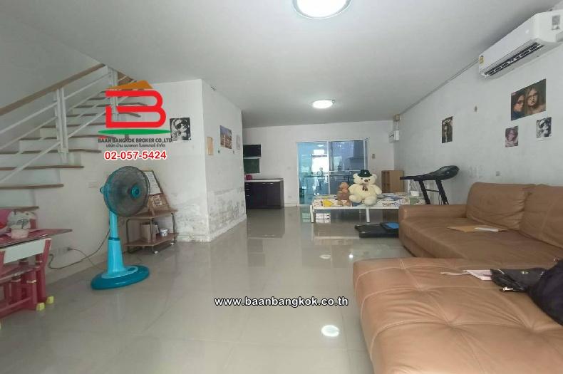 ทาวน์โฮม โครงการ พลีโน่ วงแหวน-รามอินทรา เนื้อที่ 21.8 ตร.ว (เลียบคลองสอง ระหว่างซอย 10 กับซอย 8) แขวงบางชัน เขตคลองสามวา กรุงเทพมหานคร