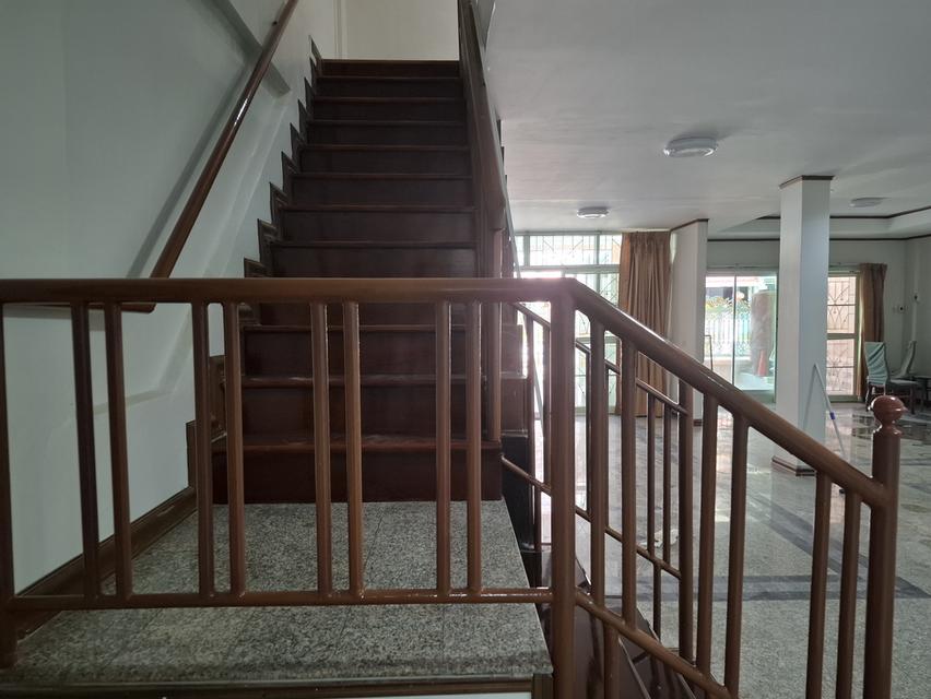 ขายทาวน์เฮ้าส์ 3 ชั้น 2 หลังทะลุกันหมู่บ้านสินทวีสวนธน 1 17