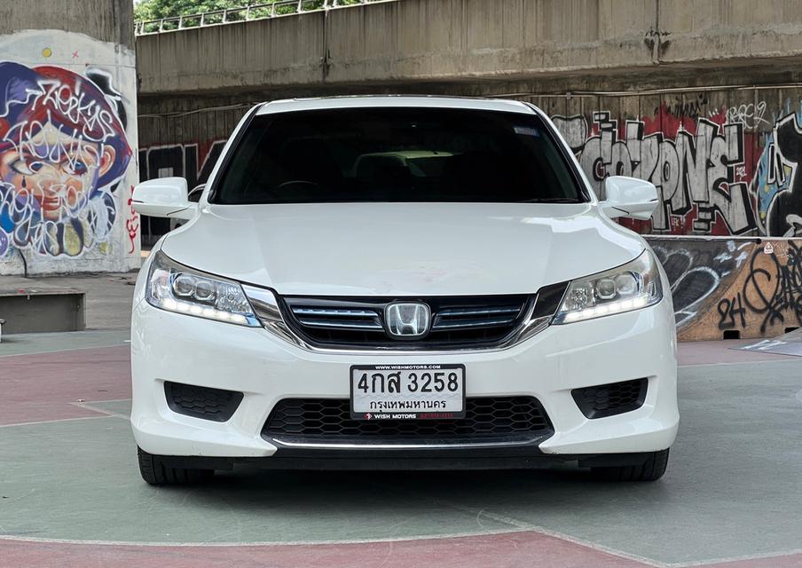 ขายรถ Honda Accord Hybrid 2.0 Tech Sunroof ปี 2015 สีขาว เกียร์ออโต้ 2