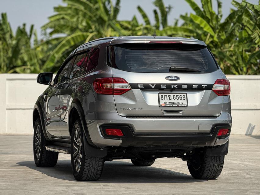 FORD EVEREST 2.0 TURBO TITANIUM PLUS  4