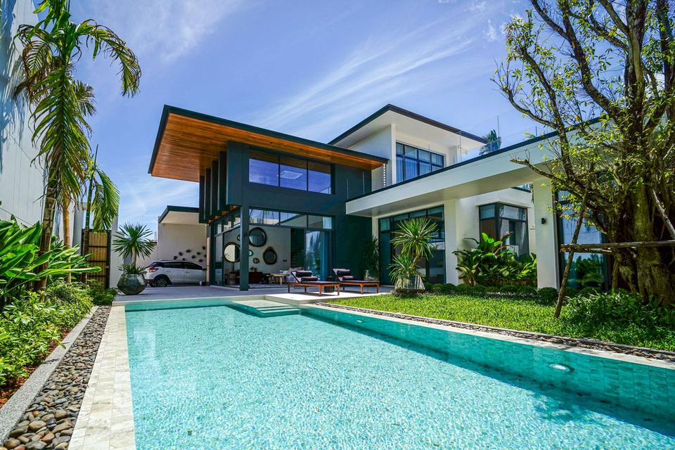Modern Luxury Pool Villa in Chalong, Phuket – For Rent