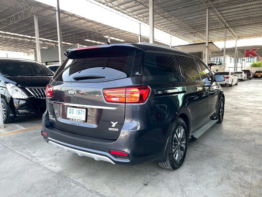 KIA Grand Carnival 2.2SXL Sunroof ปี18 สีเทา มือแรก ไมล์แสนโลแท้ รูปย่อยที่ 4