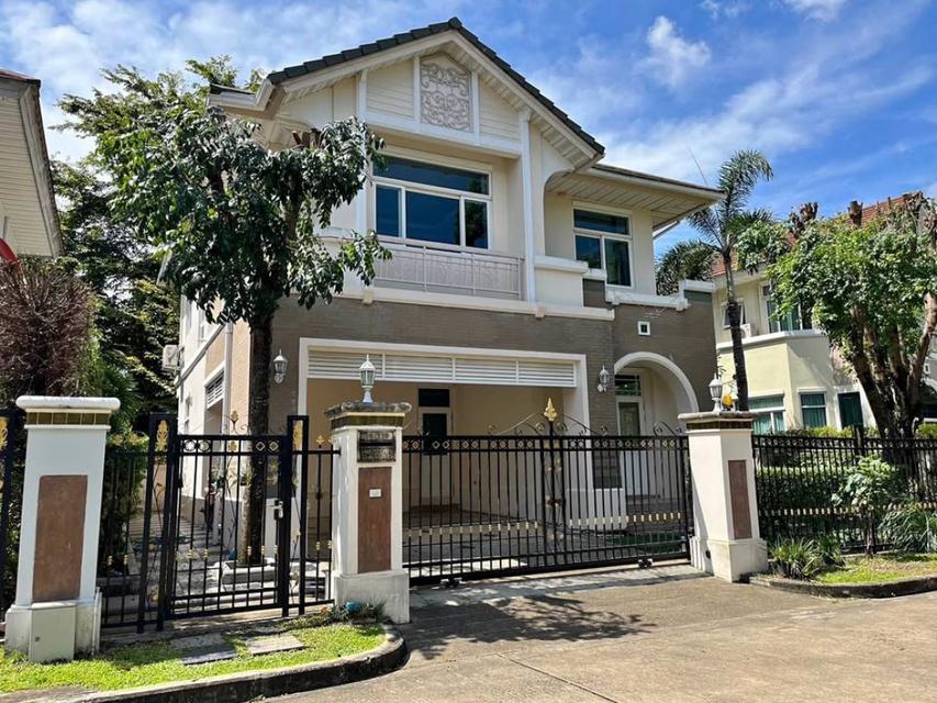 ให้เช่าบ้านเดี่ยว หมู่บ้านมาสเตอร์พีซ เลียบทางด่วนเอกมัย–รามอินทรา ลาดพร้าว กรุงเทพ