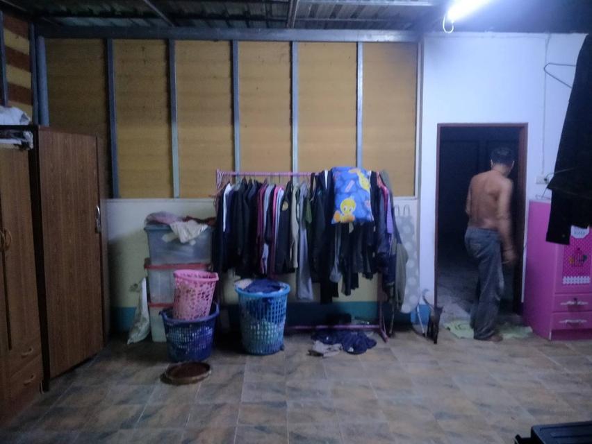 บ้านพร้อมที่ดินทำเลทอง 15