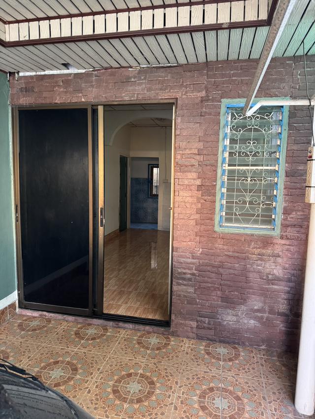 บ้านเดี่ยว ชั้นเดียว 2ห้องนอน 1ห้องน้ำ 1ครัว 1 โถง 3