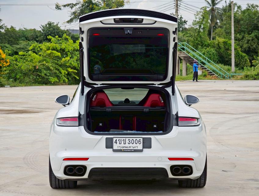 Porsche Panamera 4E-Hybird Platinum Edition ปี 2021  16