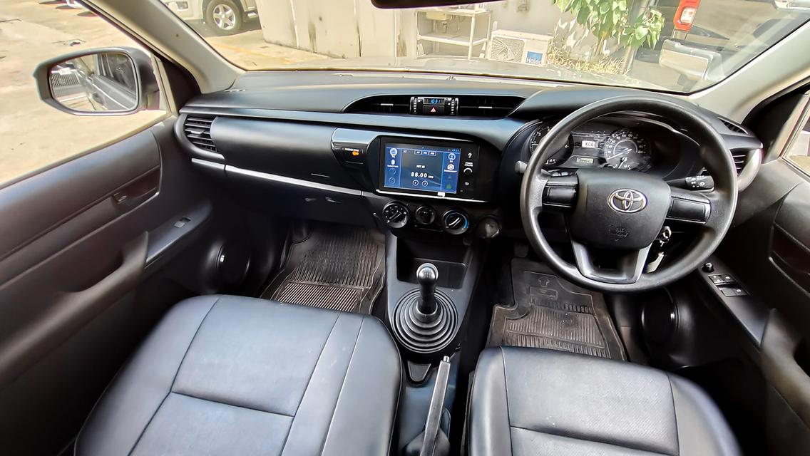 TOYOTA Hilux Revo Single Cab 2.4 Entry 6 MT 2022  18