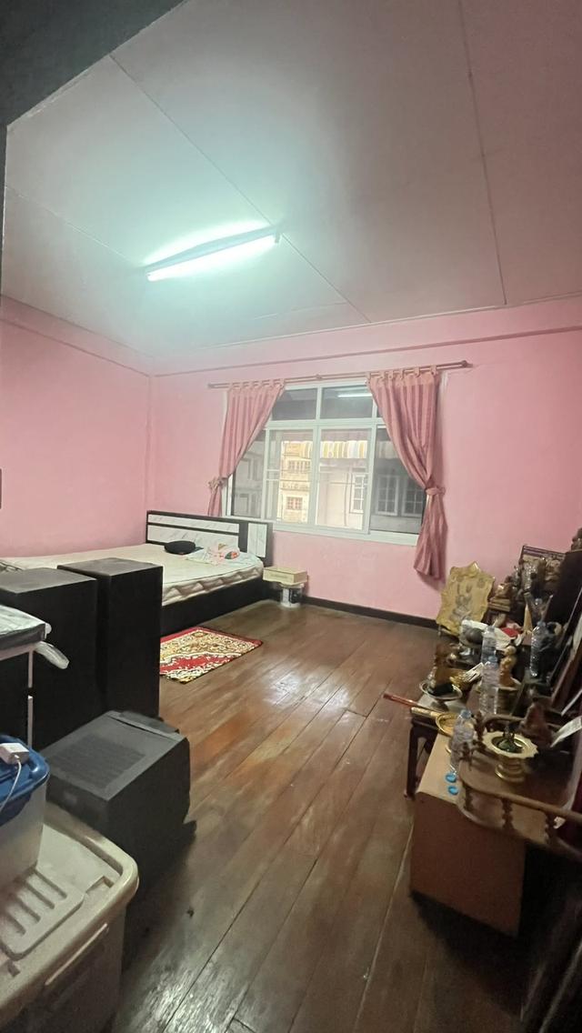 ขายตึกแถว 3 ชั้น ซอยประชาราษฎร์ สาย 1 ซอย 2 ใกล้รถไฟฟ้าสถานีบางโพ ,รถไฟฟ้าสายสีนำ้เงิน 8