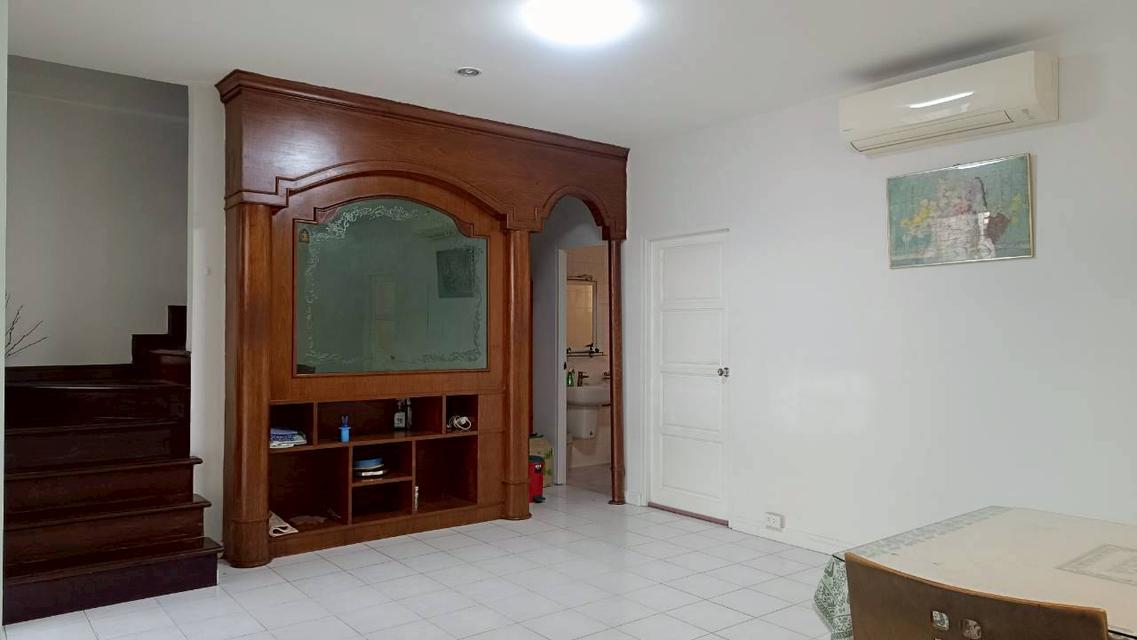 ให้เช่าทาวน์โฮม 2 ชั้น หมู่บ้านสุขุมวิทการ์เด้นซิตี้ 2 มี 4 ห้องนอน 35,000 บาท/เดือน 13