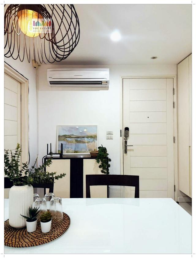 ที่นี่ The Bangkok Sathorn – Taksin 0 เมตรจาก BTS: ไม่ต้องต่อพี่วิน ไม่ต้องโดนฝน เดินขึ้นสถานีกรุงธนบุรีได้เลย ✅ ความแตกต่างที่หาจากที่อื่นไม่ได้: Pri 9