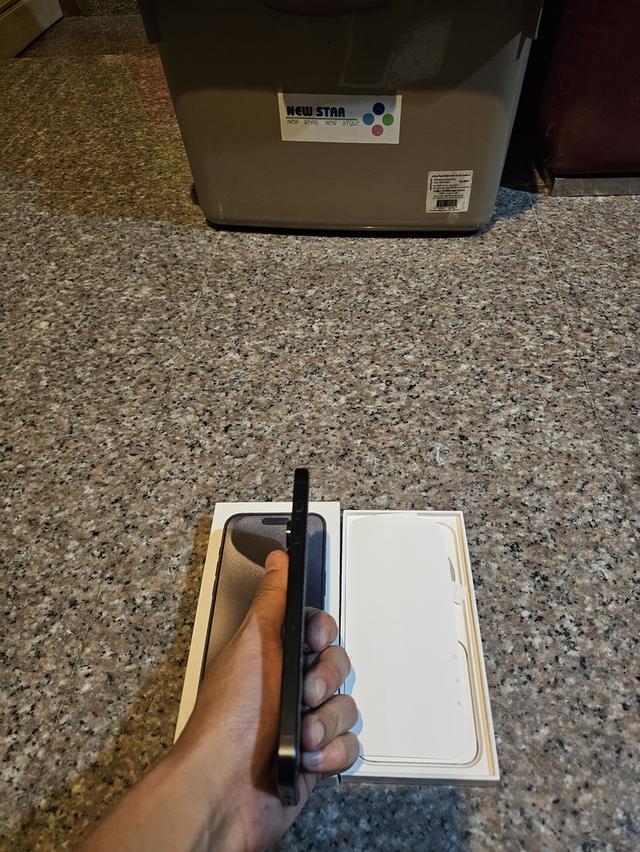 ขายๆๆๆถูกๆๆไอโฟน15ProMaxสีBlack Titanuim ( เครื่องนี้ผมใช้เองคับ ) 256กิ๊กยกกล่องอีมี่ตรงสูนTrueใช้งานปกติหมดทุกๆฟังชั่นเครื่องรีสโตได้ตลอดไม่มีติดไอค 7