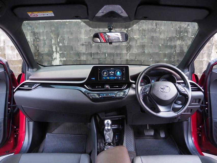 TOYOTA CHR 1.8 HV Mid ปี 2020 11