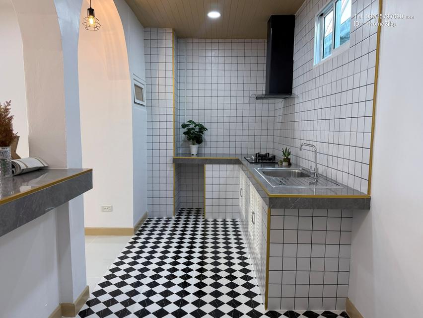 หมู่บ้านเพ็ญศิริ 4 เลียบวารี หนองจอก บ้านรีโนเวทใหม่ ต้นซอย โซนหนองจอก 6