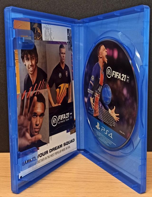 แผ่นเกม FIFA สภาพดี 2