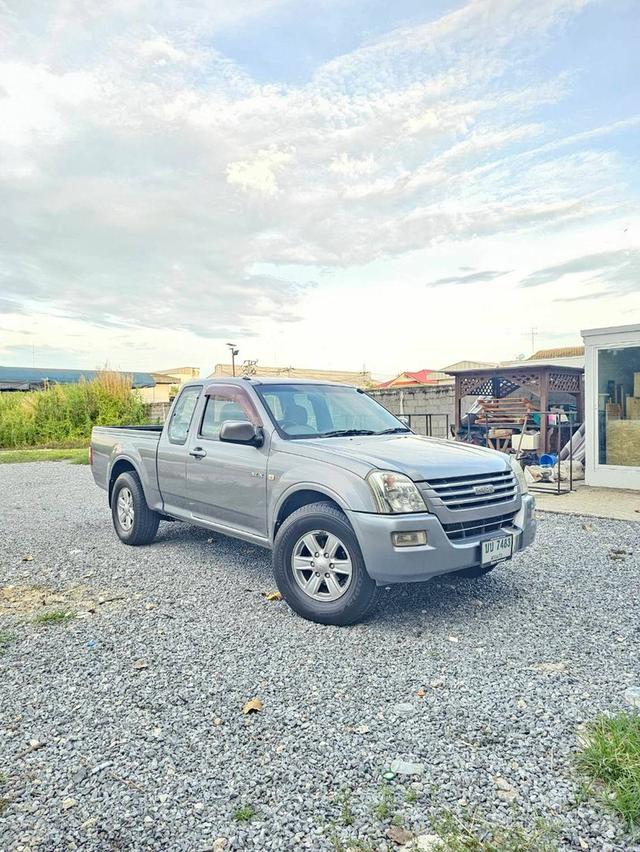 ISUZU D-MAX 3.0 Ddi SLX AIRBAG ABS AUTO ปี 2006 รถมือเดียวป้ายแดงเครื่องดี น้ำไม่ดันขับไกลสบาย เกียร์ดี ขับปกติ แอร์เย็น กระจกไฟฟ้าขึ้นลงปกติ ภายในสวย