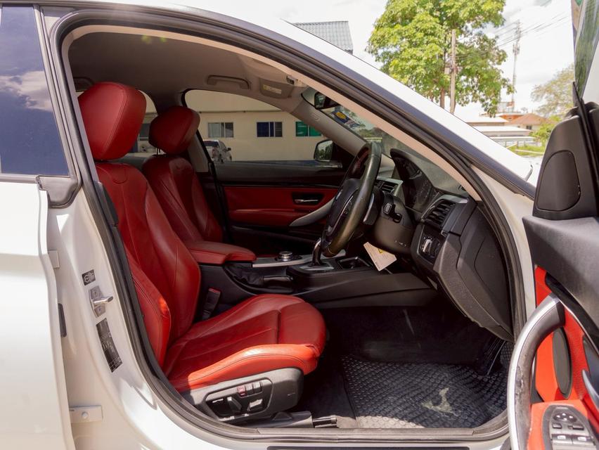 รหัสรถ 12AT7885 BMW 320d 2.0 Grand Turismo Sport(F34) | จดทะเบียนปี : 2014 จด 16 14
