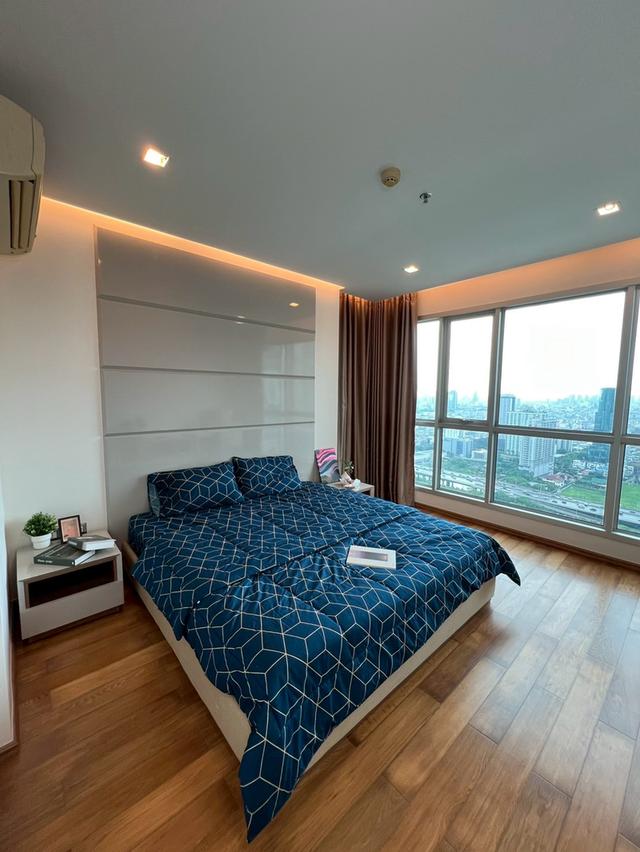 Address asoke 1
