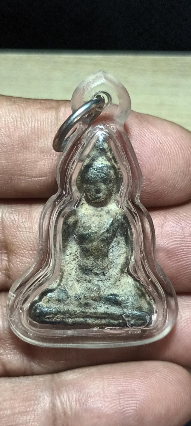 พระร่วงนั่งหลังลิ่มกรุวัดช้างล้อม ศรีสัชนาลัย สุโขทัย