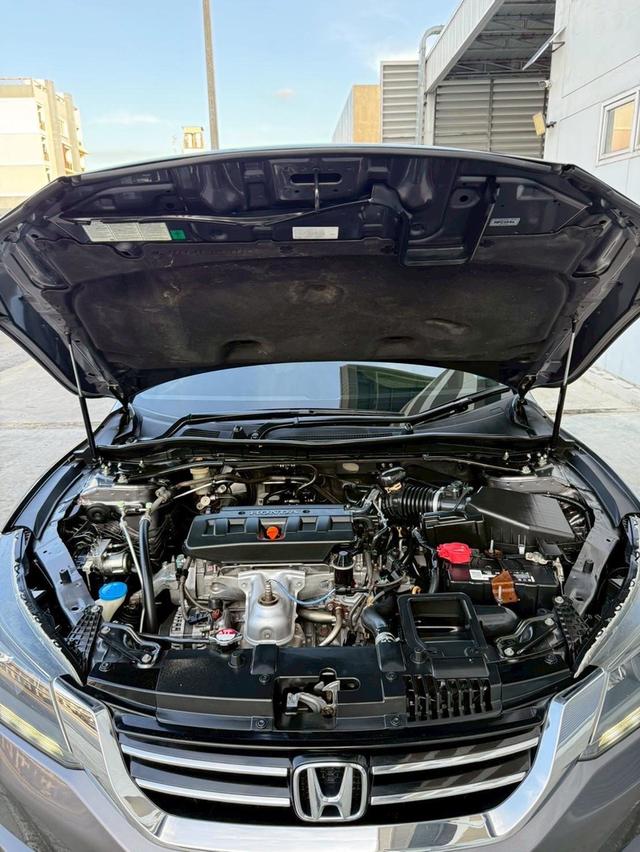 HONDA ACCORD 2.0EL 2013 สีเทา มือเดียว 17