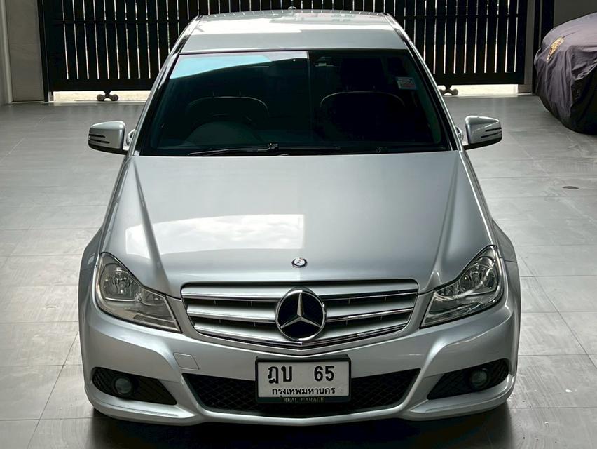Mercedes-Benz C200 CGI 1.8 W204 Elegance Sedan