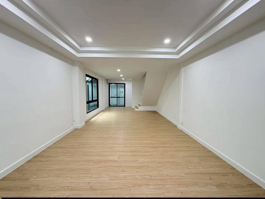 ขายบ้านสวยทำเลเด่น.. 8