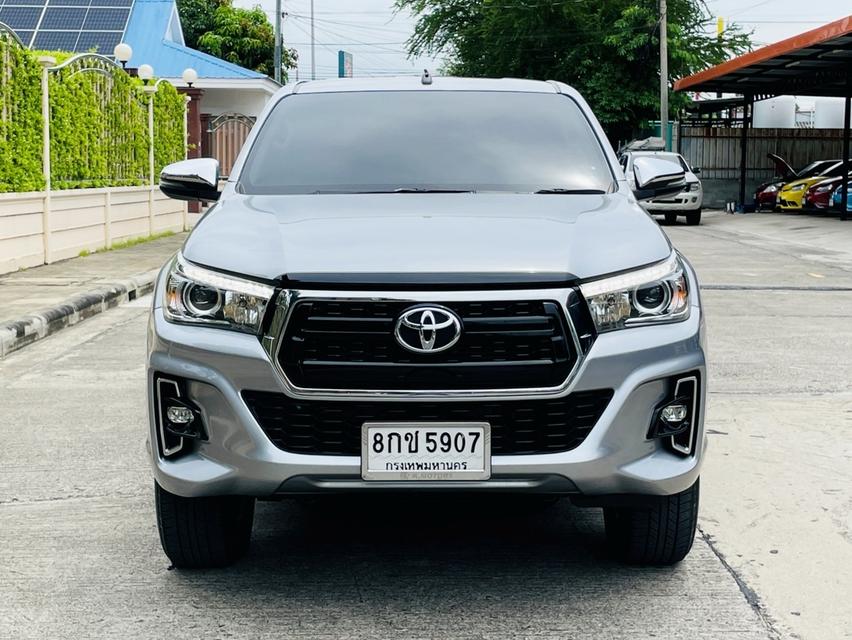 toyota hilux revo 2.8 g 4WD 2