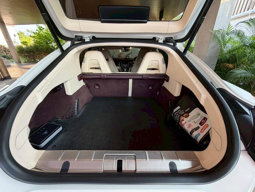 Panamera 3.0 Diesel V6 AT รูปที่ 17