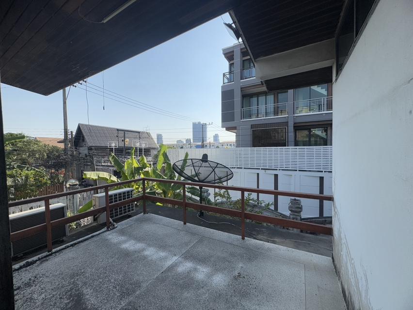 ขายบ้านเดี่ยว 2 ชั้นพร้อมที่ดินซอยสุขุมวิท97/1 ถนนสุขุมวิท (N.1543) 13