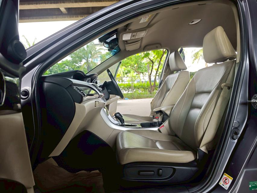 2014 Honda Accord 2.0 EL AT รถสวย มือเดียวป้ายแดง รุ่นท๊อป ออปชั่นครบ รูปที่ 17