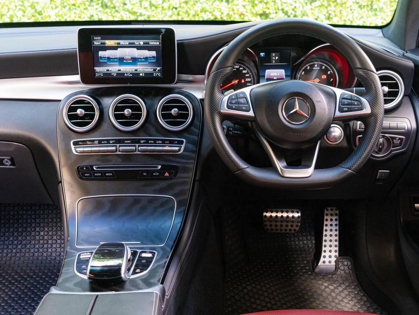 MERCEDES-BENZ GLC 250 2.0 4MATIC COUPE AMG PLUS มือสอง รูปที่ 14