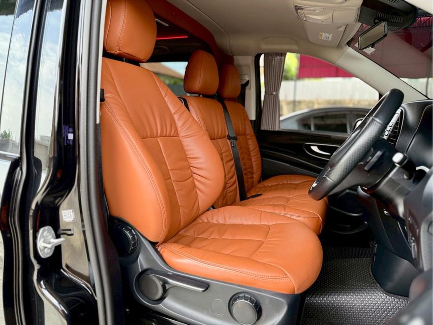 ปี 2022 BENZ VITO, 119 CDI โฉม ปี22-ปัจจุบันสีดำ เครื่องยนต์ดีเซล 8