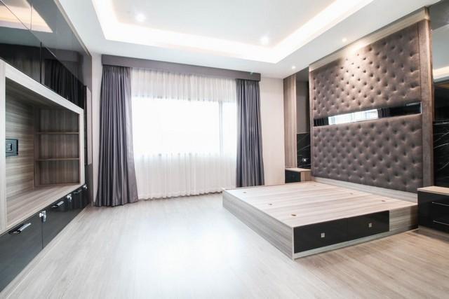 PB5989 ให้เช่า ทาวน์โฮม 3 ชั้น โครงการ แลนด์มาร์ค เอกมัย รามอินทรา ถนนสุคนธสวัสดิ์ เขตลาดพร้าว 13