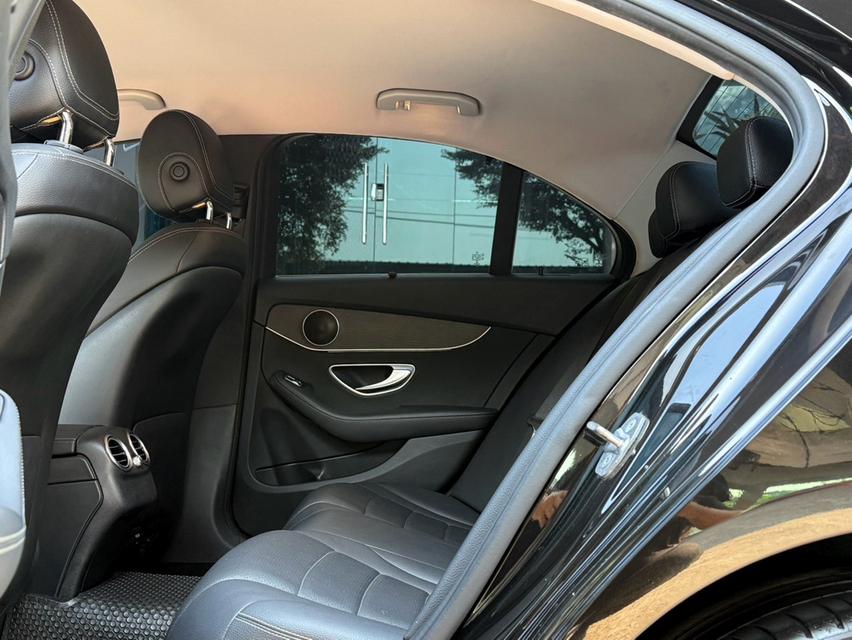 2020 BENZ C220D W205 รถออกศูนย์ BENZ THAILAND รถวิ่งน้อย เข้าศูนย์ทุกระยะ ไม่เคยมีอุบัติเหตุครับ รูปที่ 14