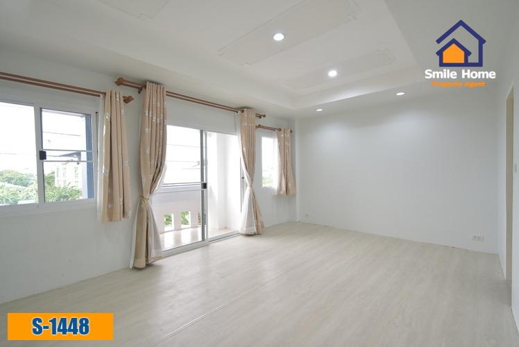 ทาวน์โฮม3ชั้น ซิตี้พาร์ค ศรีนครินทร์45 ใกล้รถไฟฟ้าสายสีเหลือง 8